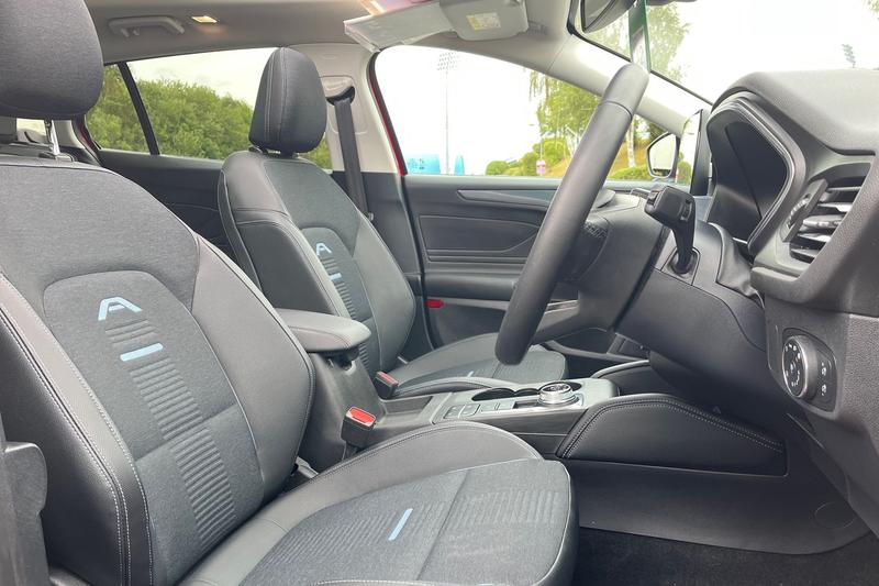 Used Ford Focus 2021 for sale - 76730156: Photo 17