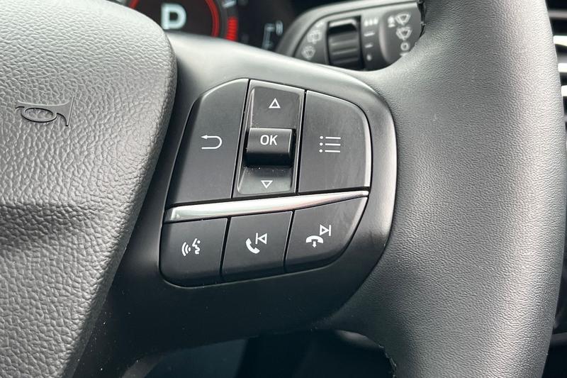 Used Ford Focus 2021 for sale - 76730156: Photo 33