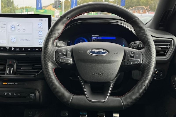 Used Ford Focus 2023 for sale - 75835750: Photo 12