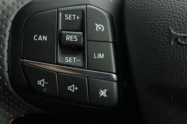 Used Ford Focus 2023 for sale - 75835750: Photo 25