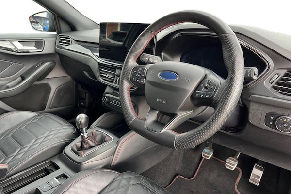 Used Ford Focus 2023 for sale - 75835750: Photo 9