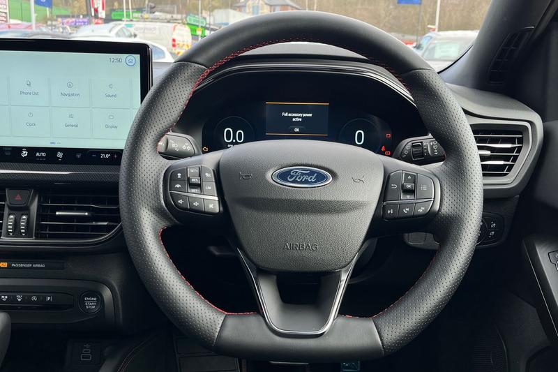 Used Ford Focus 2025 for sale - 77804572: Photo 12