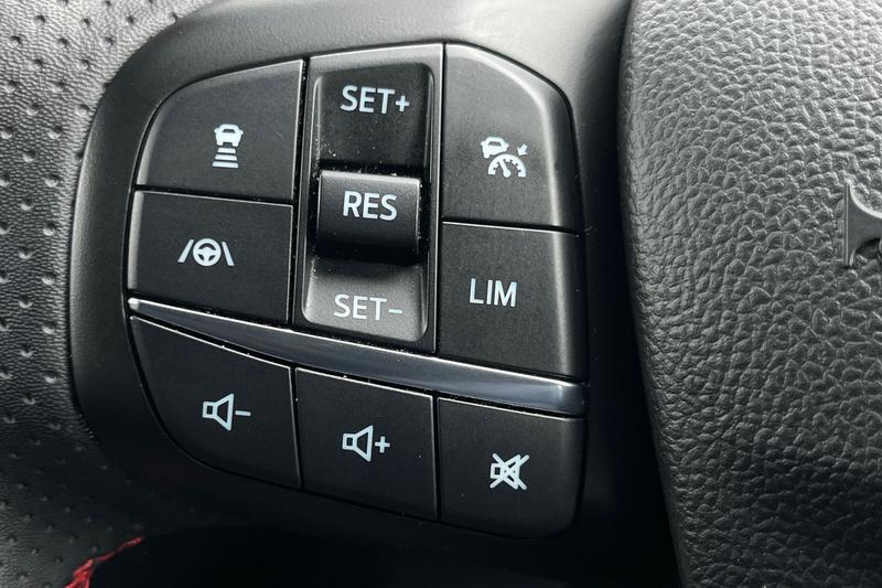 Used Ford Focus 2022 for sale - 77848589: Photo 25