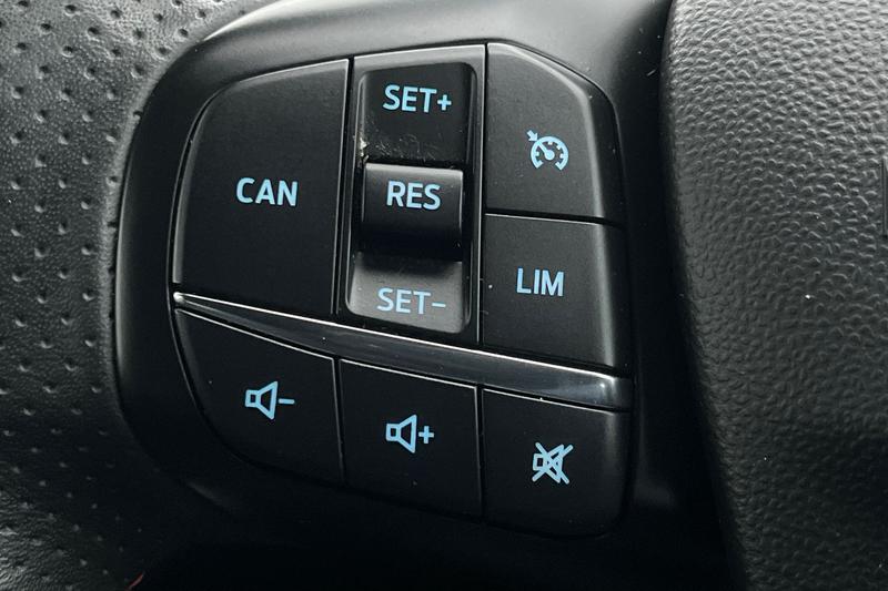 Used Ford Fiesta 2020 for sale - 77286400: Photo 25