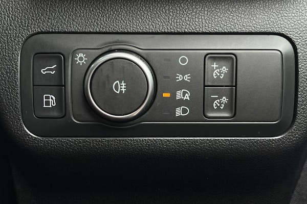 Used Ford Kuga 2025 for sale - 75843389: Photo 23