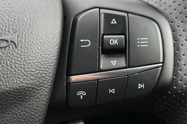 Used Ford Kuga 2025 for sale - 75843389: Photo 24