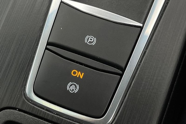 Used Ford Kuga 2025 for sale - 75843389: Photo 37