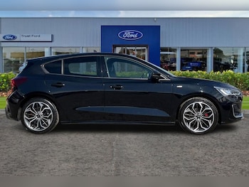 Used Ford Focus 2023 for sale - 78314260: Photo