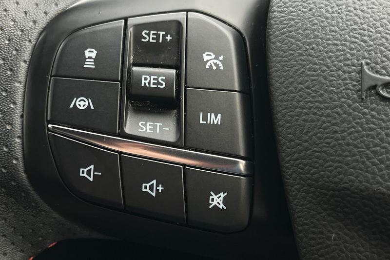 Used Ford Kuga 2022 for sale - 76494582: Photo 25