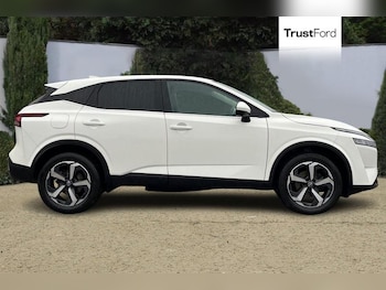 Used Nissan Qashqai 2023 for sale - 77274902: Photo