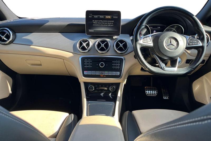 Used Mercedes-Benz GLA 2018 for sale - 76038220: Photo 10