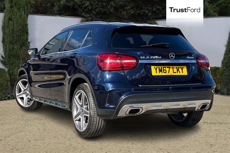 Used Mercedes-Benz GLA 2018 for sale - 76038220: Photo 2