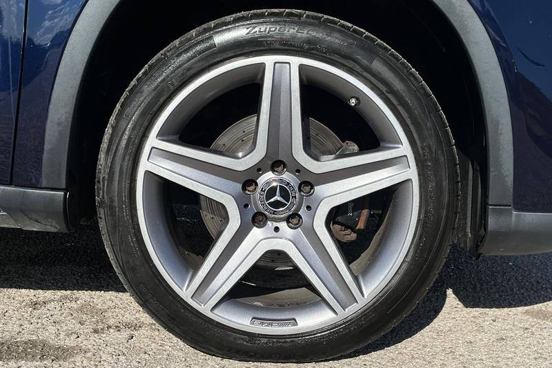 Used Mercedes-Benz GLA 2018 for sale - 76038220: Photo 8