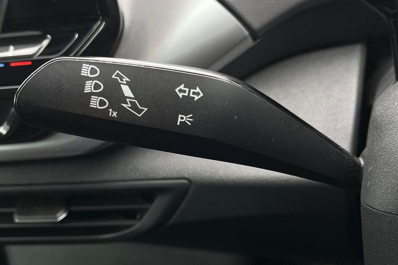 Used Volkswagen ID.4 2021 for sale - 76710230: Photo 14