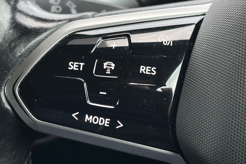 Used Volkswagen ID.4 2021 for sale - 76710230: Photo 25