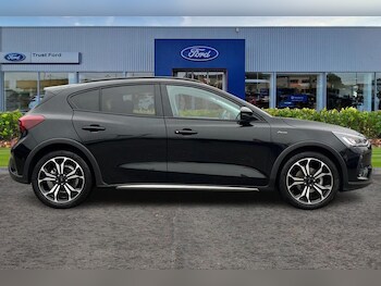 Used Ford Focus 2025 for sale - 77248623: Photo