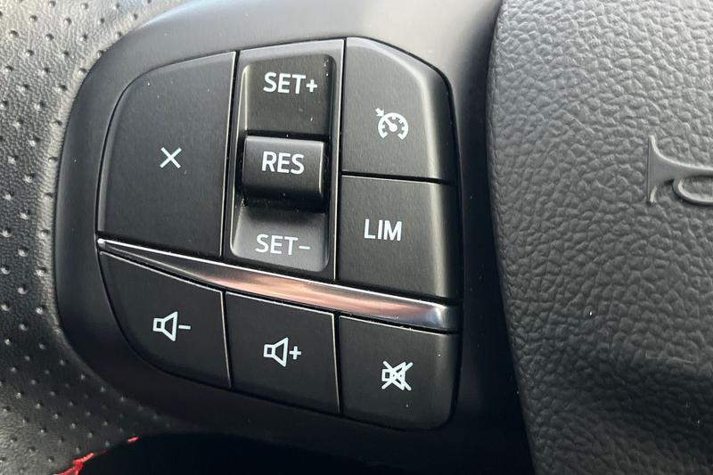 Used Ford Kuga 2022 for sale - 76508151: Photo 25