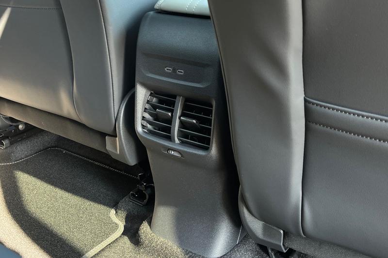 Used Ford Explorer 2025 for sale - 77578327: Photo 37