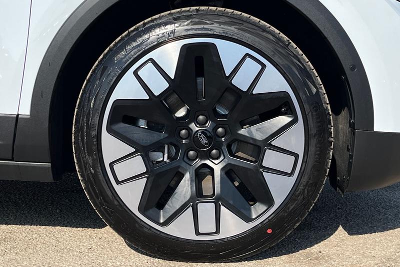 Used Ford Explorer 2025 for sale - 77578327: Photo 8