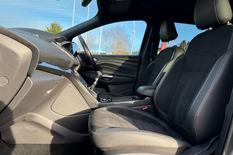 Used Ford Kuga 2017 for sale - 77248626: Photo 19