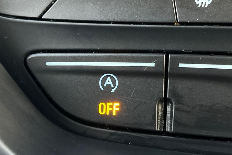 Used Ford Kuga 2017 for sale - 77248626: Photo 33