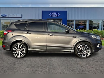 Used Ford Kuga 2017 for sale - 77248626: Photo