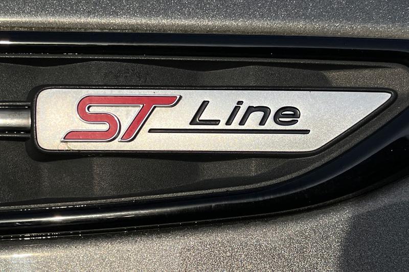 Used Ford Kuga 2017 for sale - 77248626: Photo 40