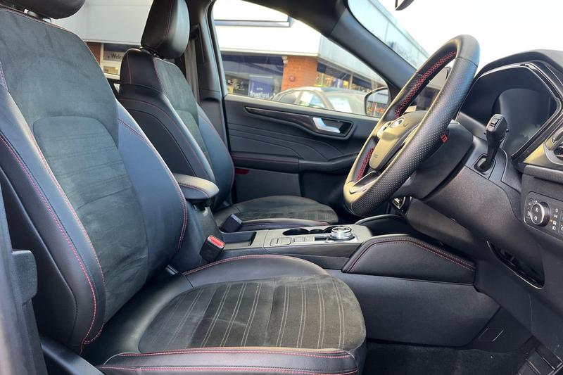 Used Ford Kuga 2024 for sale - 76631372: Photo 17