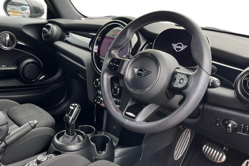 Used MINI Hatch 2024 for sale - 76508157: Photo 9