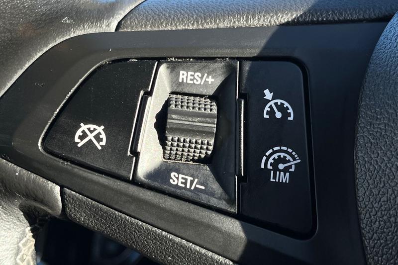 Used Vauxhall Corsa 2018 for sale - 76603544: Photo 25