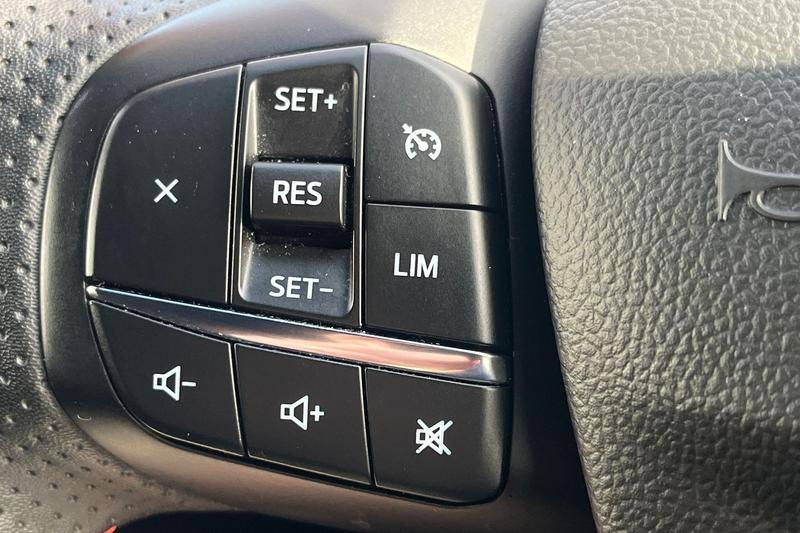 Used Ford Kuga 2023 for sale - 76854834: Photo 25