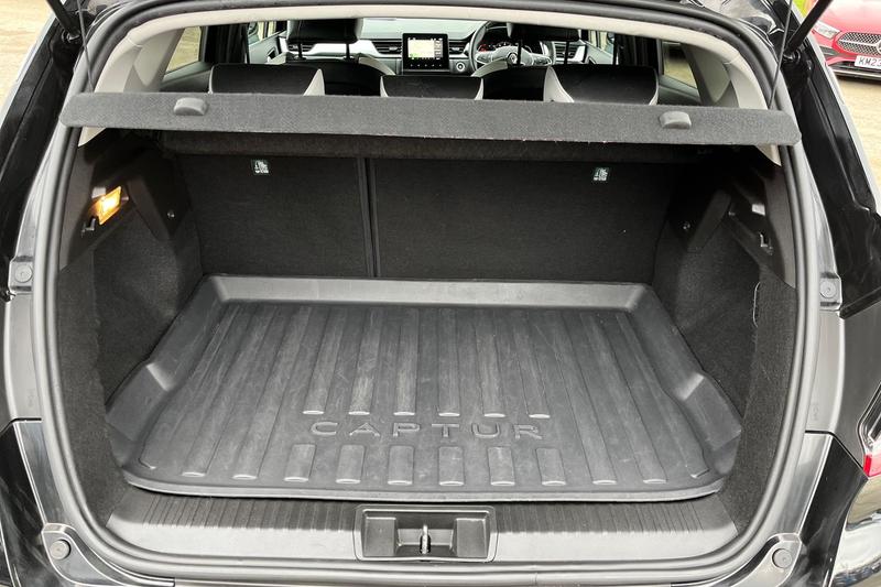 Used Renault Captur 2022 for sale - 77848590: Photo 21