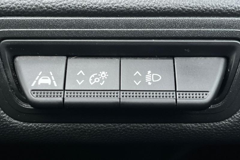 Used Renault Captur 2022 for sale - 77848590: Photo 23