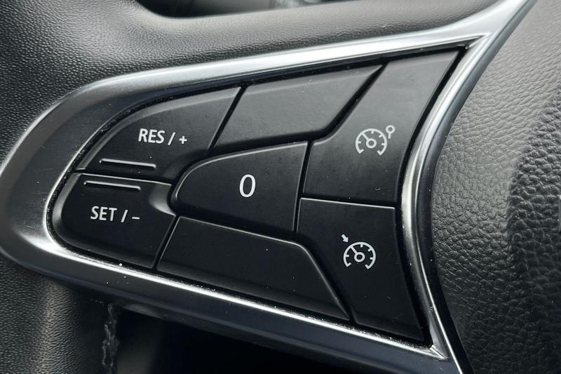 Used Renault Captur 2022 for sale - 77848590: Photo 25