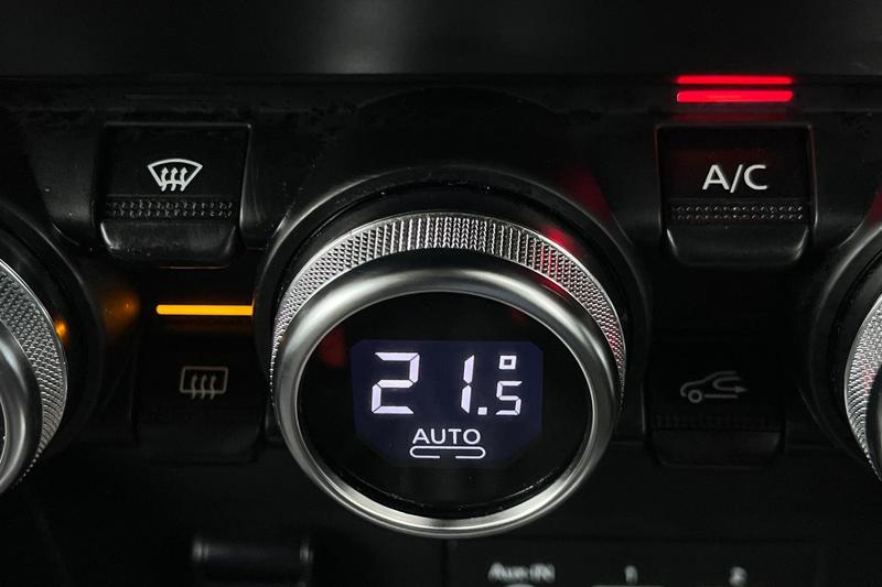 Used Renault Captur 2022 for sale - 77848590: Photo 35