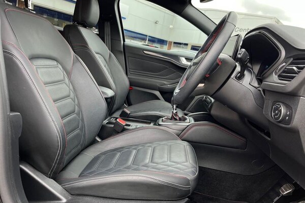 Used Ford Focus 2024 for sale - 74644191: Photo 17