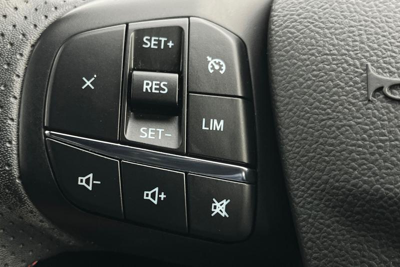 Used Ford Kuga 2024 for sale - 77641367: Photo 25