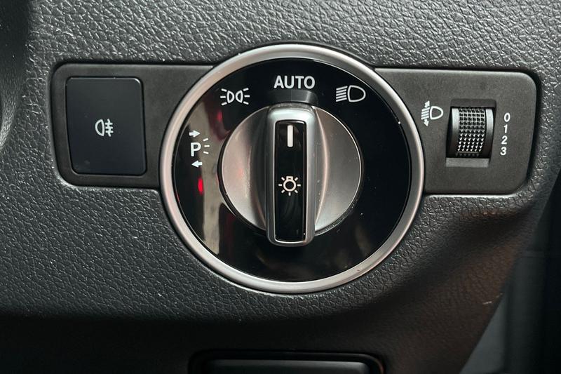 Used Mercedes-Benz CLA 2018 for sale - 77025917: Photo 23