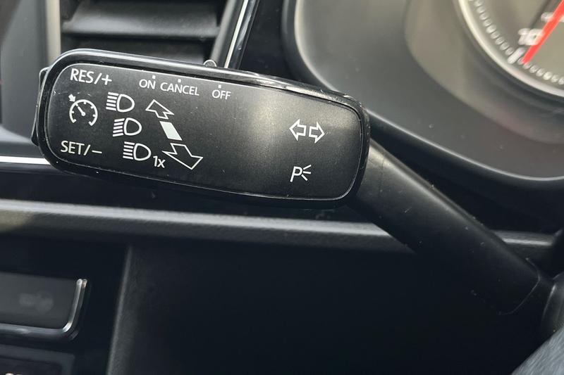 Used SEAT Leon 2019 for sale - 77198990: Photo 14