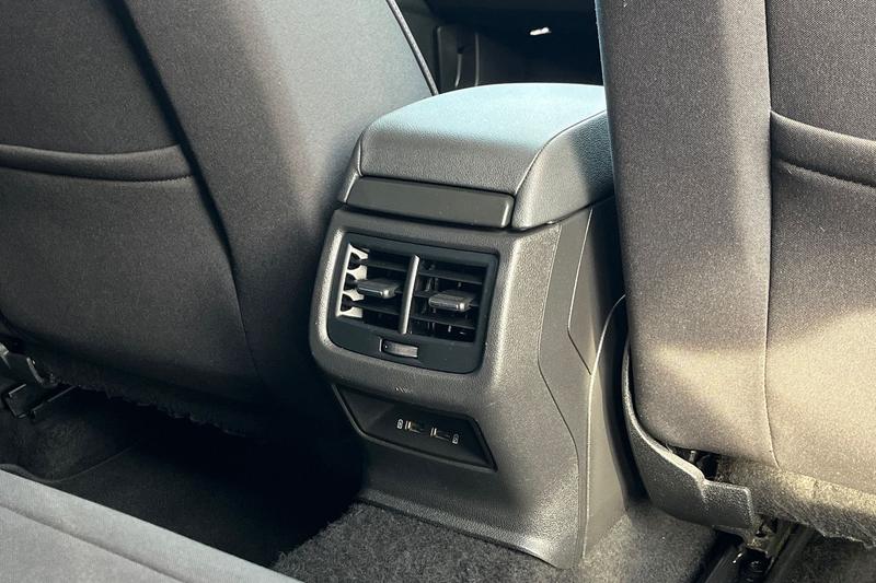 Used SEAT Leon 2019 for sale - 77198990: Photo 38