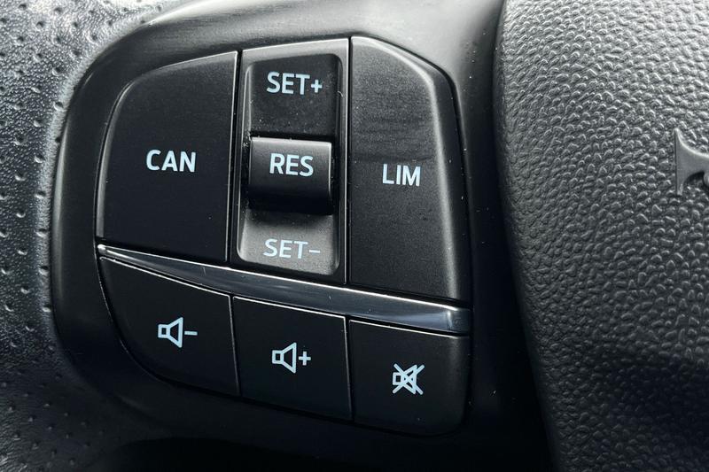 Used Ford Fiesta 2019 for sale - 77435037: Photo 24