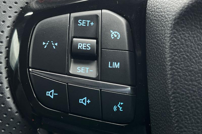 Used Ford Puma 2025 for sale - 76949041: Photo 24