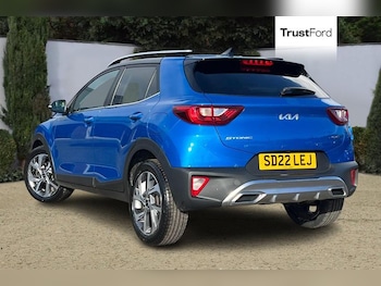 Used Kia Stonic 2022 for sale - 76344503: Photo