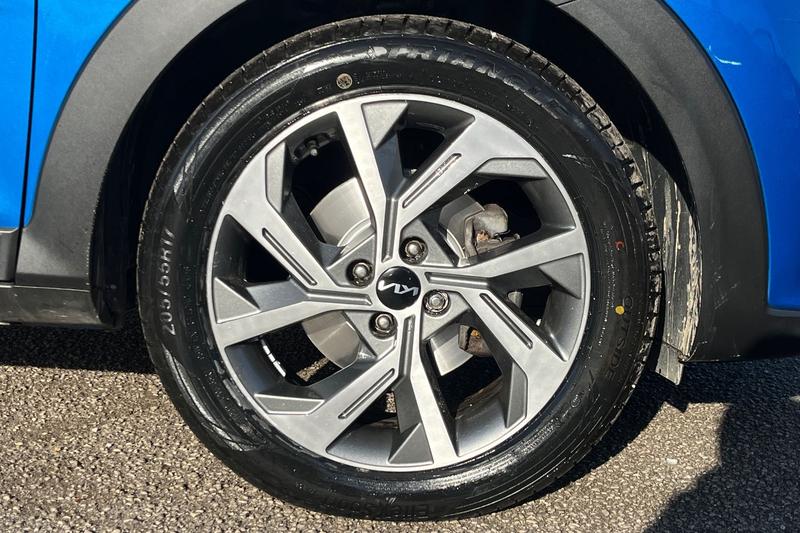 Used Kia Stonic 2022 for sale - 76344503: Photo 8