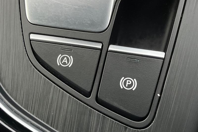 Used Audi A4 2019 for sale - 78028696: Photo 35