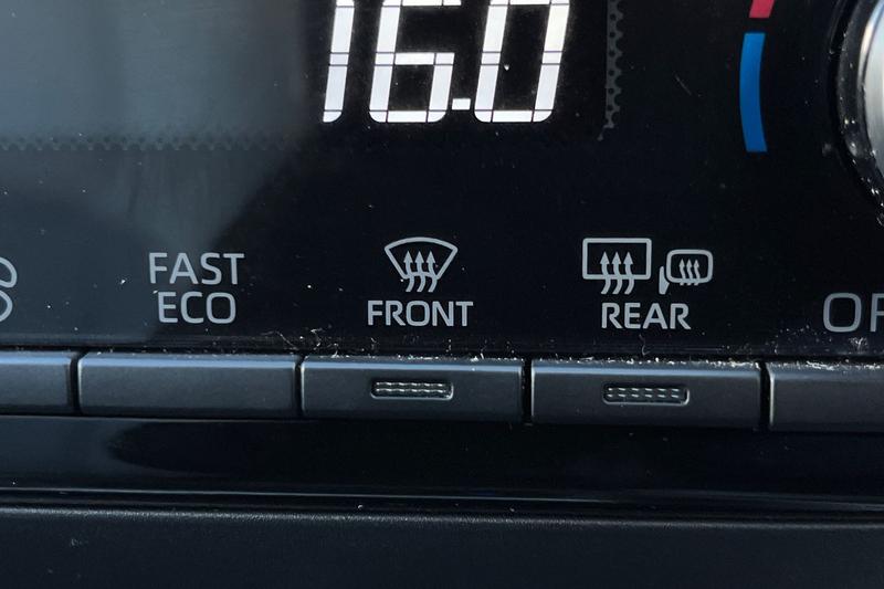 Used Toyota Yaris 2021 for sale - 77733288: Photo 33