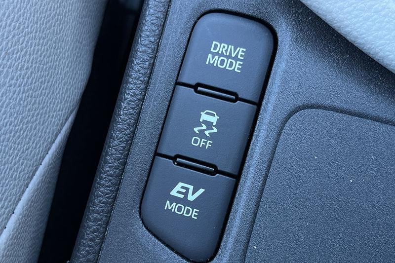 Used Toyota Yaris 2021 for sale - 77733288: Photo 35