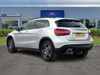 Used Mercedes-Benz GLA 2019 for sale - 79102570: Photo