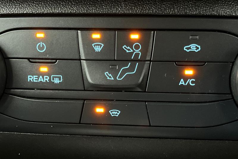 Used Ford Fiesta 2018 for sale - 77505653: Photo 32