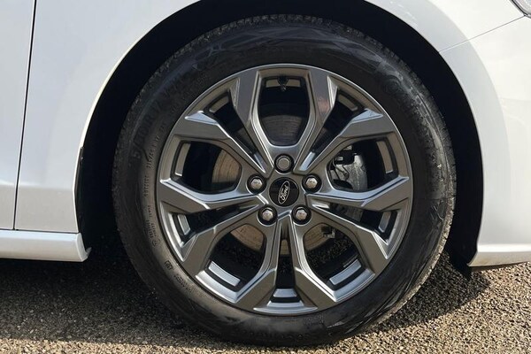 Used Ford Focus 2024 for sale - 74257221: Photo 8